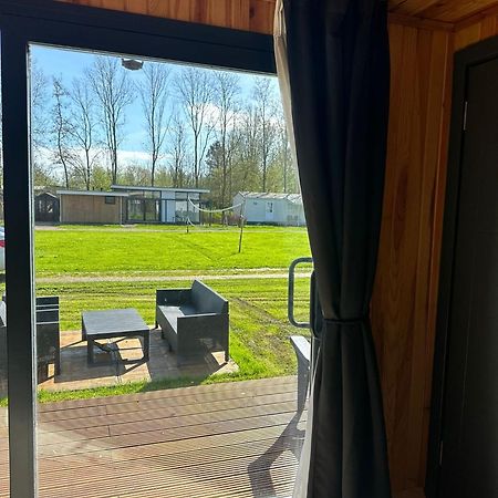 Luxe Tiny House Bij Het Leekstermeer Matsloot Exteriér fotografie