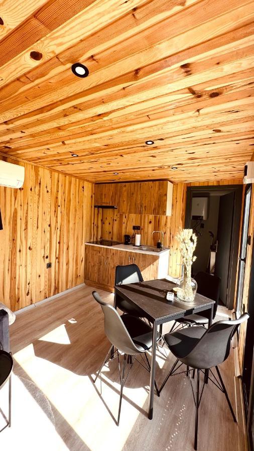Luxe Tiny House Bij Het Leekstermeer Matsloot Exteriér fotografie