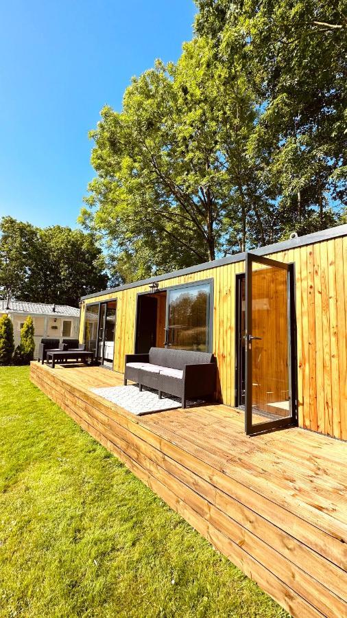 Luxe Tiny House Bij Het Leekstermeer Matsloot Exteriér fotografie