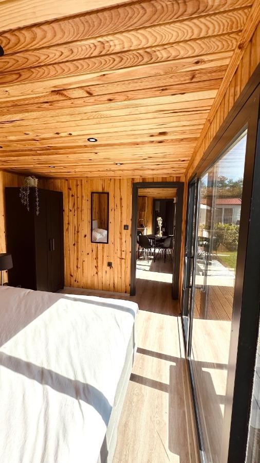 Luxe Tiny House Bij Het Leekstermeer Matsloot Exteriér fotografie
