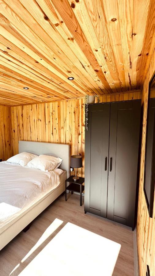 Luxe Tiny House Bij Het Leekstermeer Matsloot Exteriér fotografie